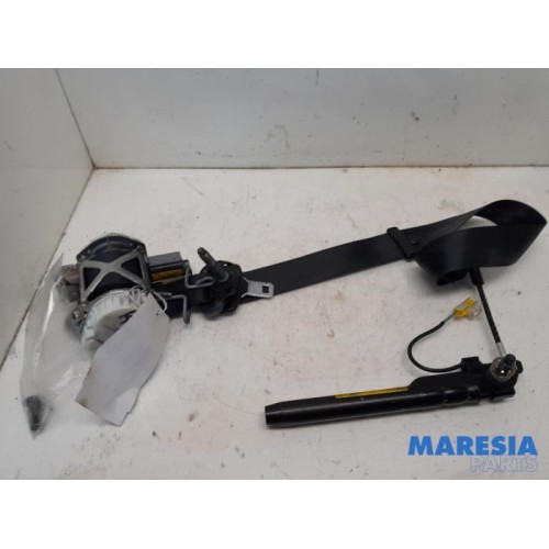 Fiat - Panda - Front seatbelt, right
