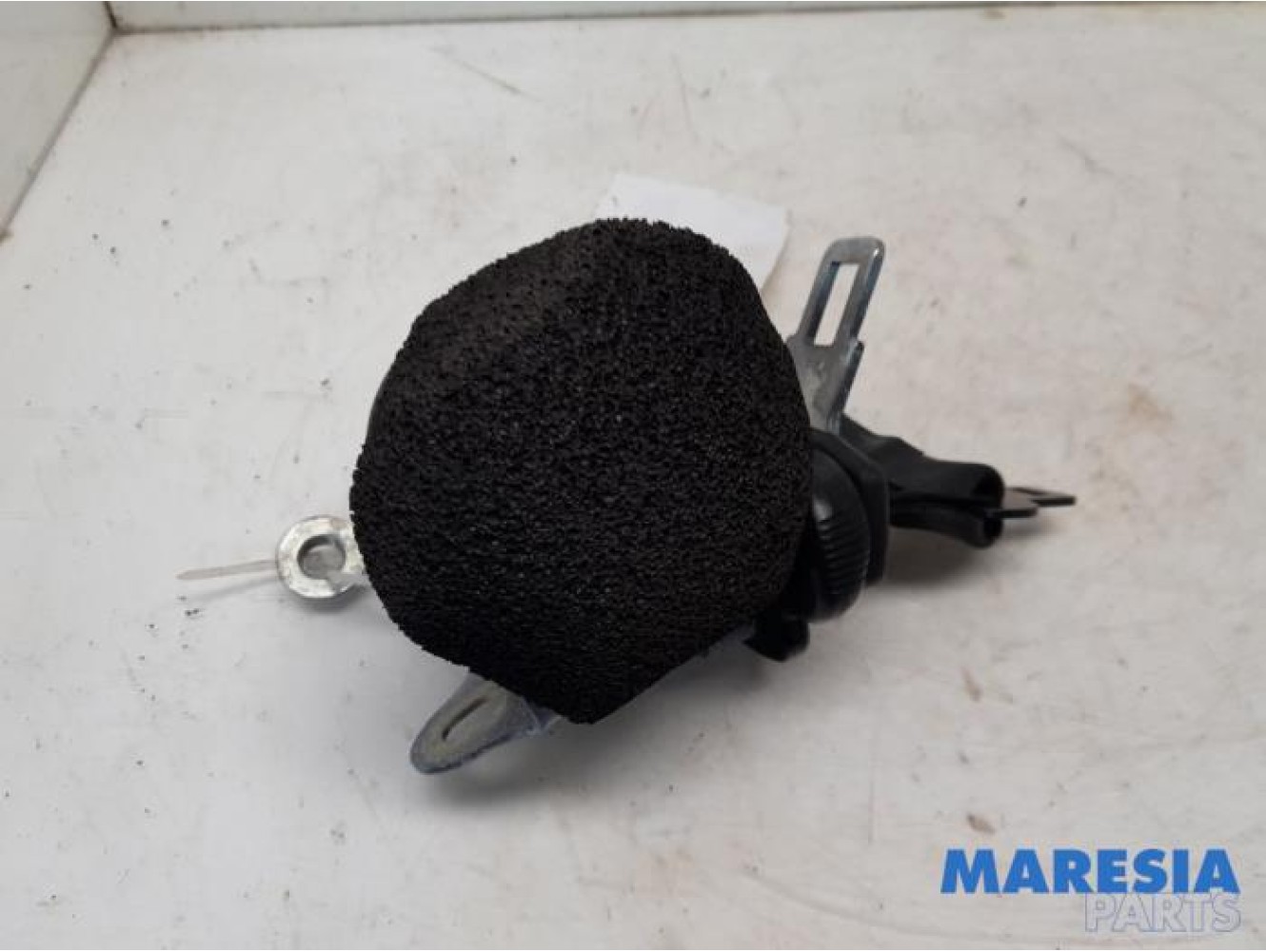 Fiat - Panda - Rear seatbelt, centre