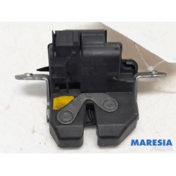 Fiat - Panda - Tailgate lock mechanism