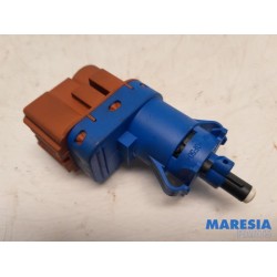 Fiat - Panda - Brake light switch