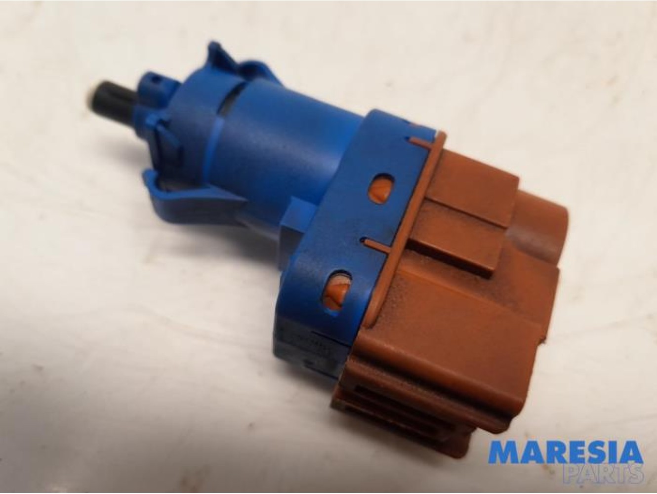 Fiat - Panda - Brake light switch