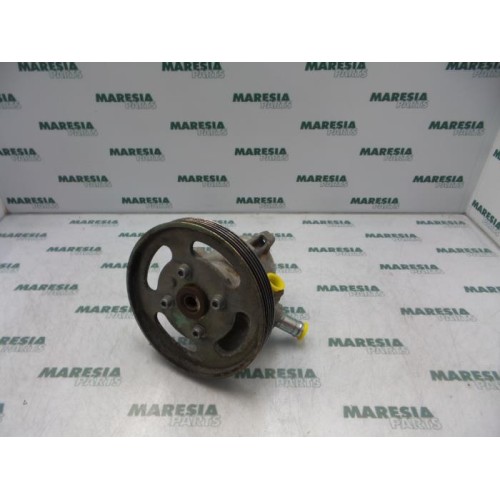 Peugeot - 306 - Power steering pump