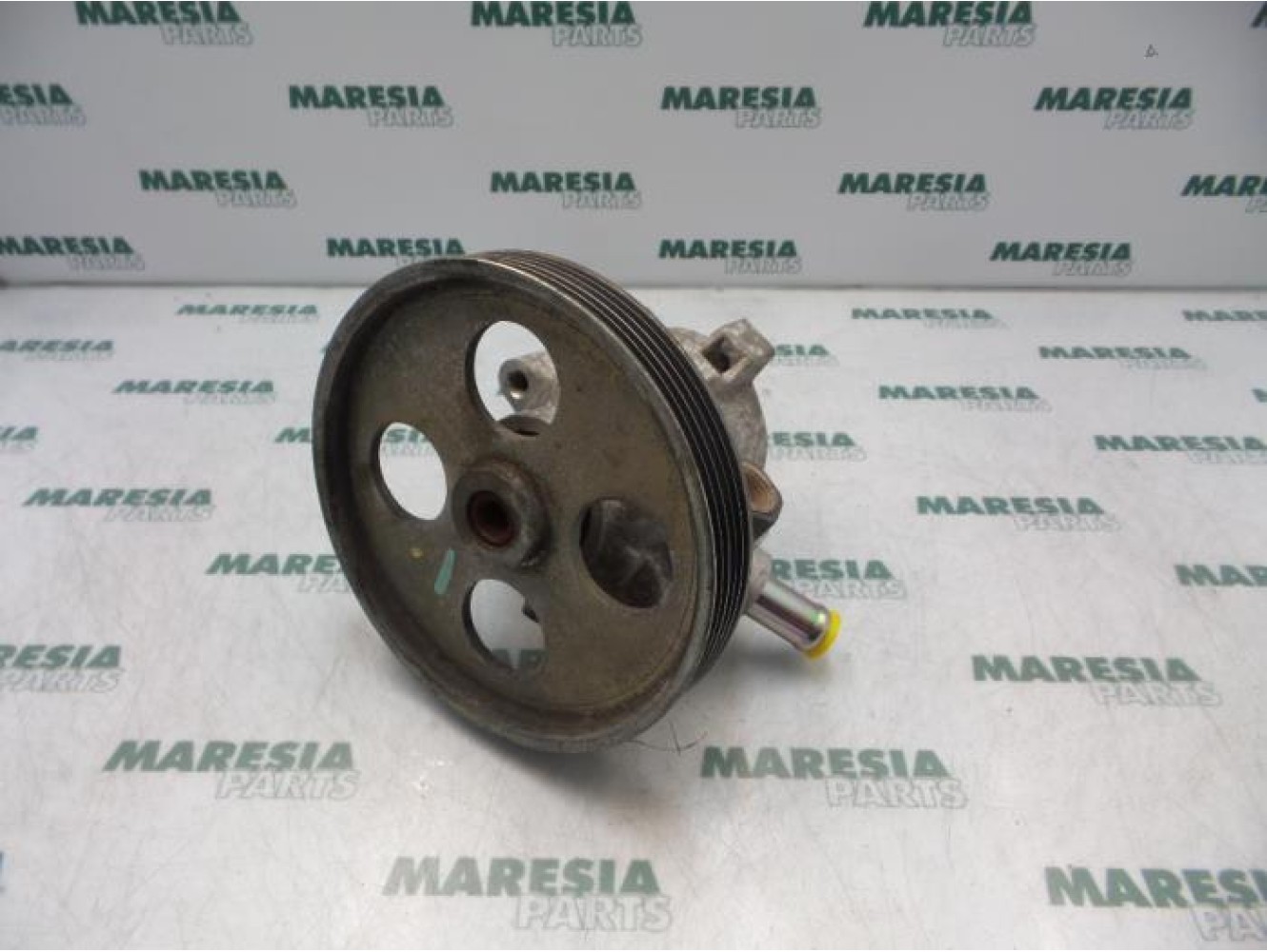 Peugeot - 306 - Power steering pump