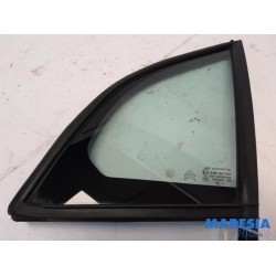 Citroen - DS3 - Quarter light, front left