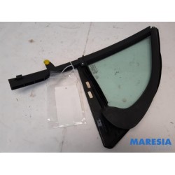 Citroen - DS3 - Quarter light, front left