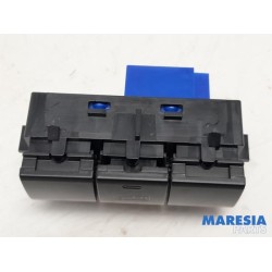 Citroen - Jumpy - Central locking switch