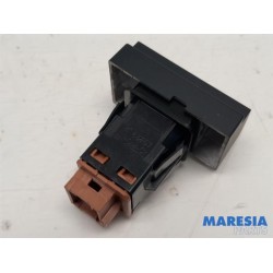 Citroen - Jumpy - Panic lighting switch