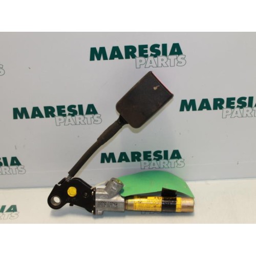 Citroen - Xantia - Gurtsrammer links