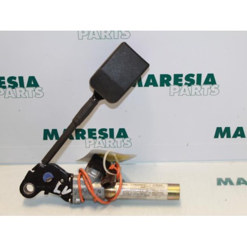 Citroen - Xantia - Gurtsrammer links