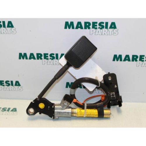 Citroen - Xantia - Gordelspanner links