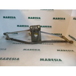Renault - Clio - Wiper mechanism