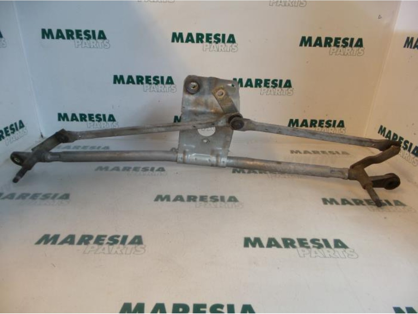 Renault - Clio - Wiper mechanism