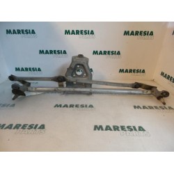 Renault - Clio - Wiper mechanism