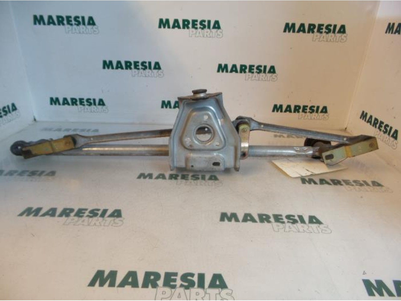 Renault - Clio - Wiper mechanism