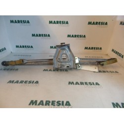 Renault - Clio - Wiper mechanism