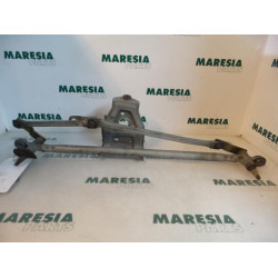 Renault - Clio - Wiper mechanism