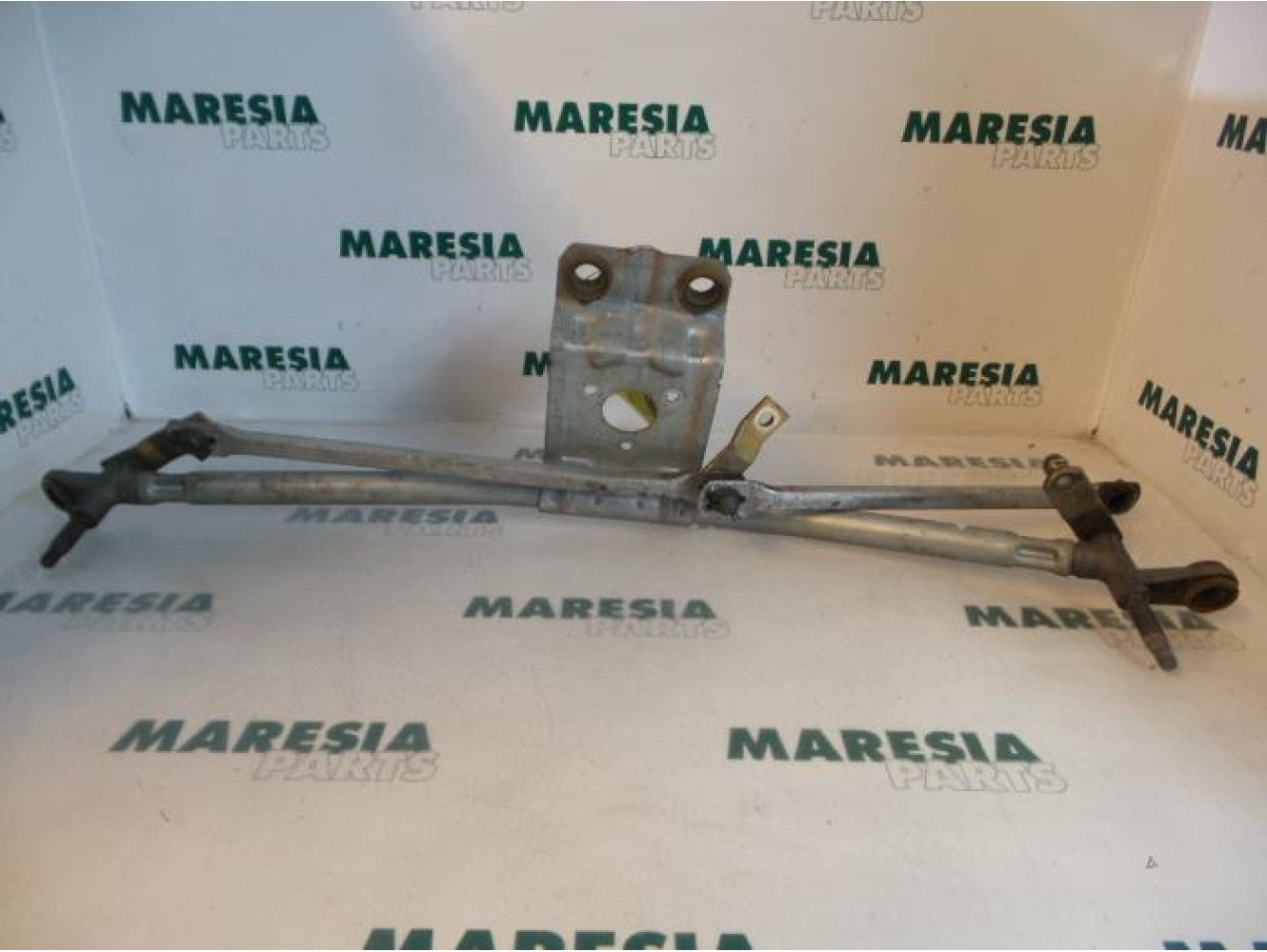 Renault - Clio - Wiper mechanism