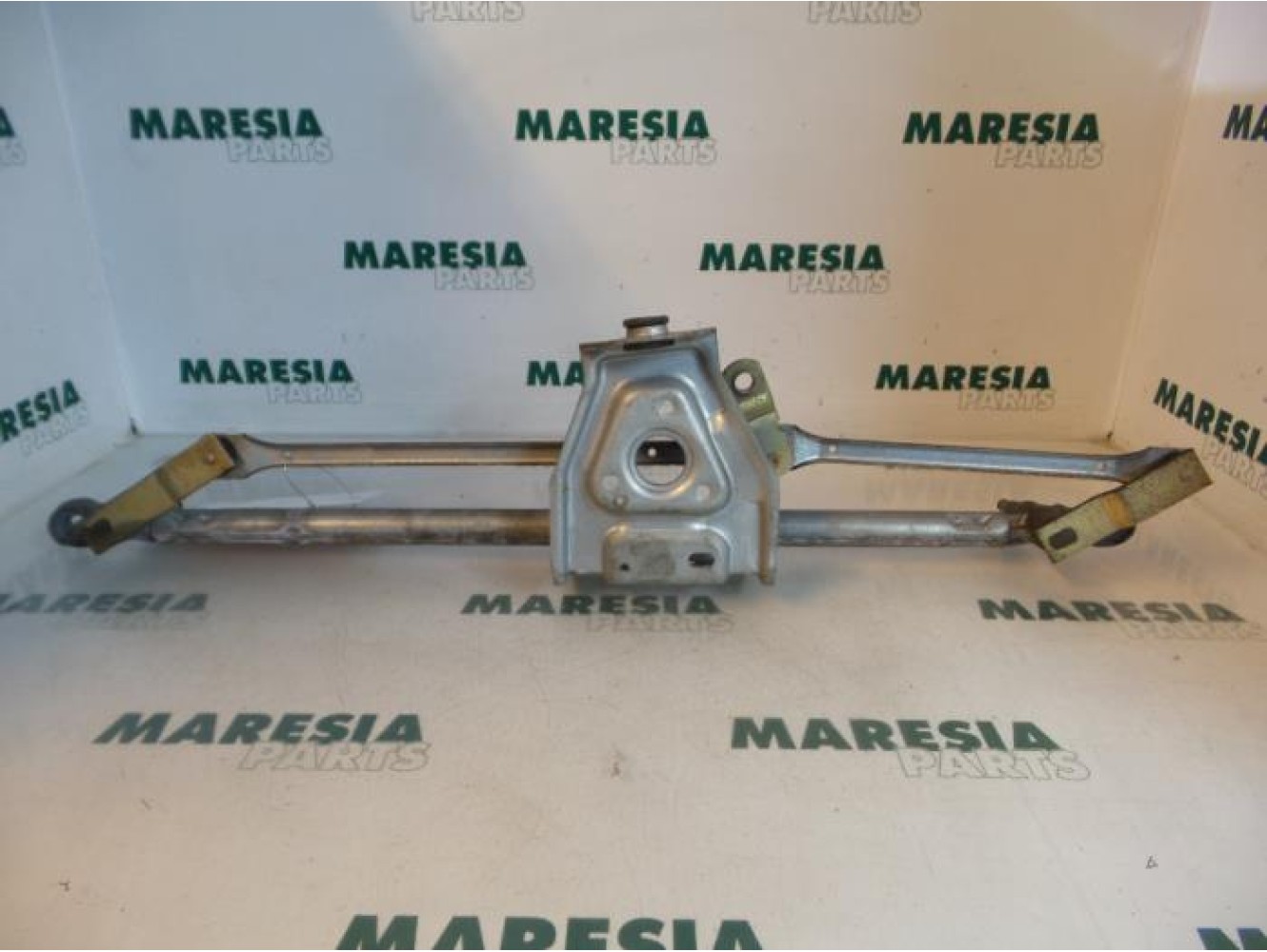 Renault - Clio - Wiper mechanism