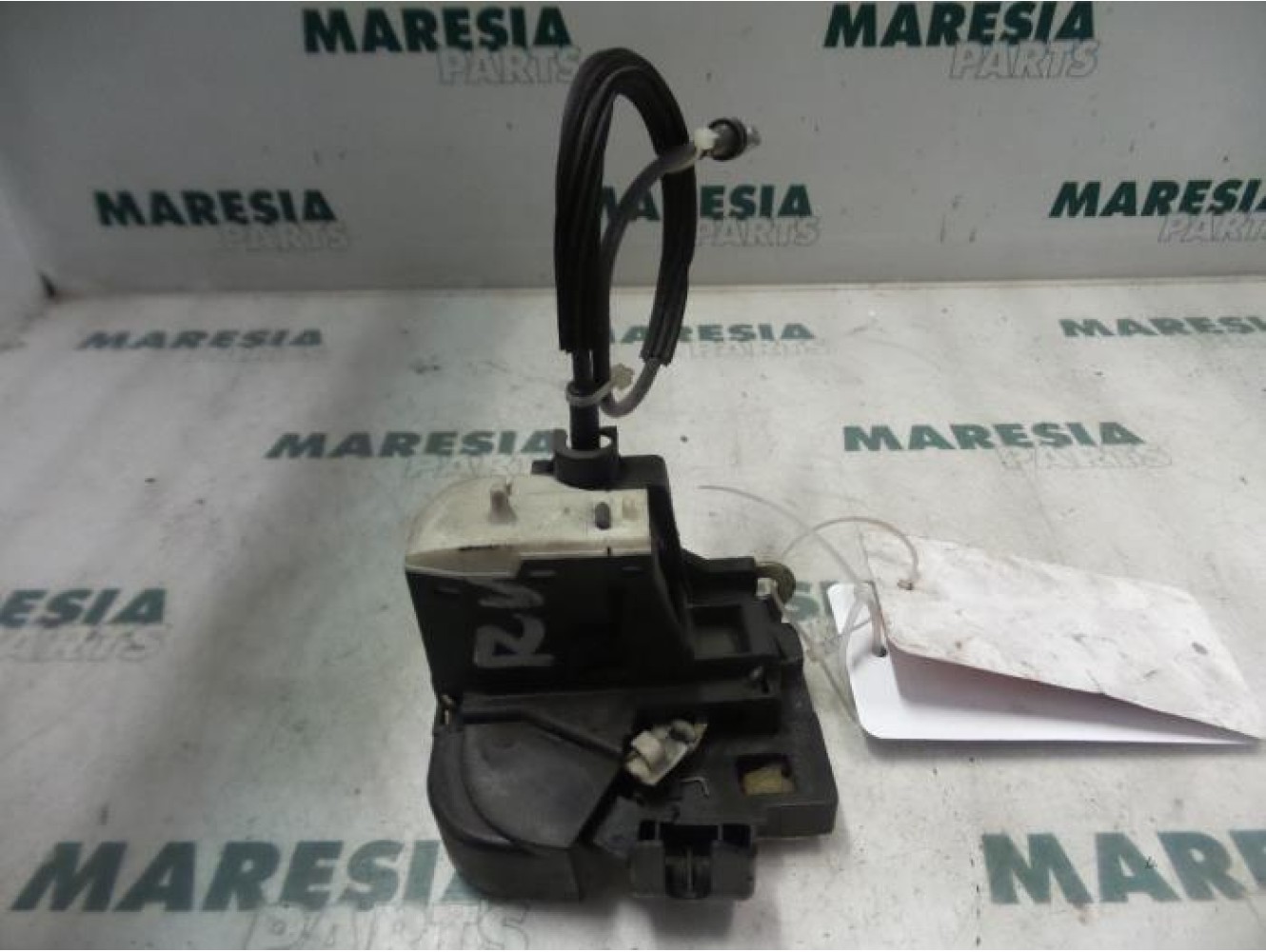 Renault - Clio - Front door lock mechanism 4-door, right