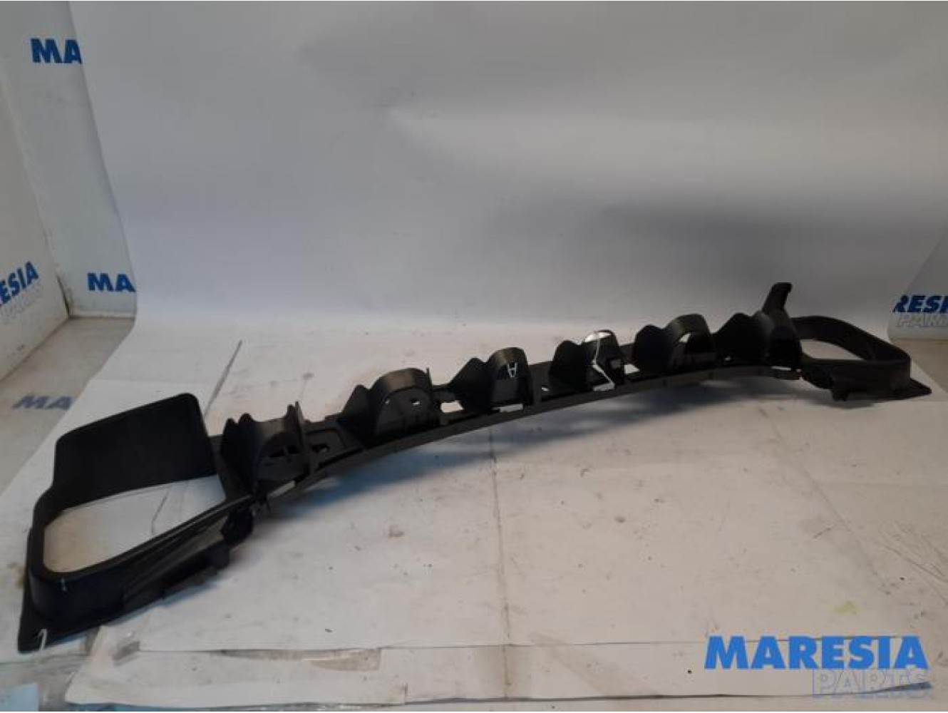 Peugeot - 208 - Rear bumper frame