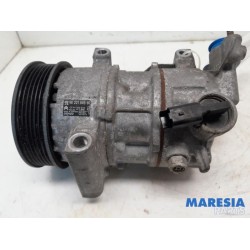 Peugeot - 208 - Air conditioning pump
