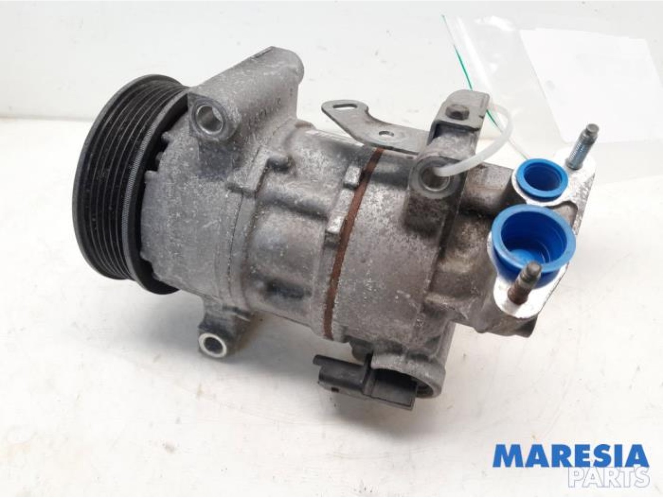Peugeot - 208 - Air conditioning pump