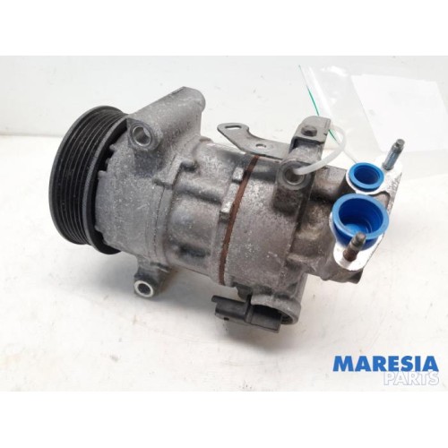 Peugeot - 208 - Air conditioning pump