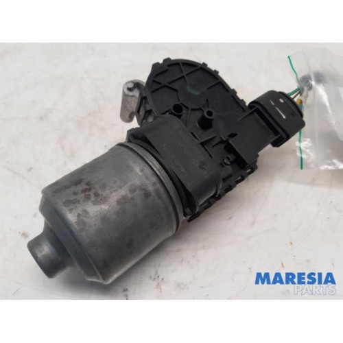 Peugeot - 208 - Front wiper motor