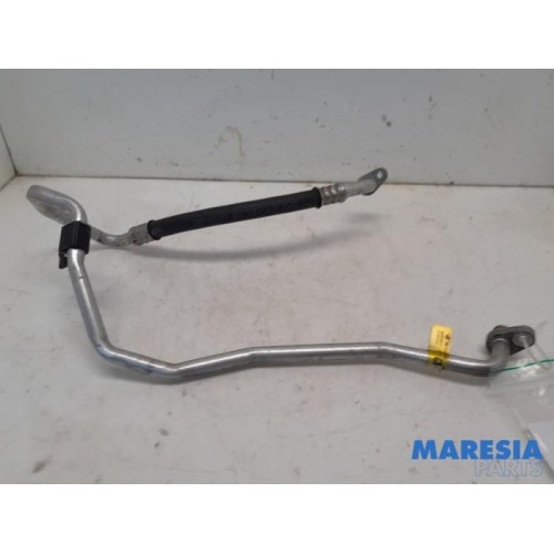 Peugeot - 208 - Air conditioning line