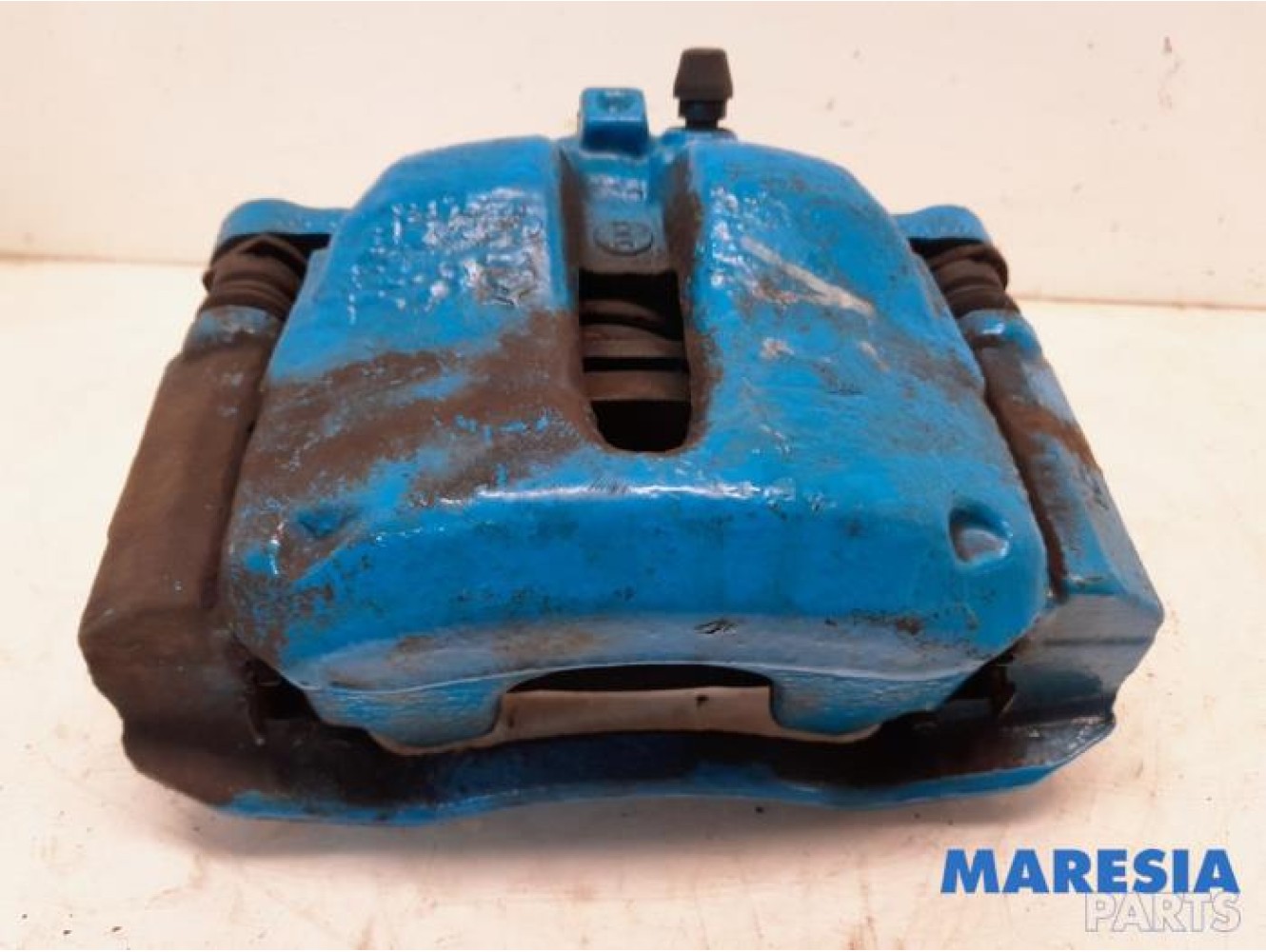 Citroen - DS3 - Front brake calliper, left