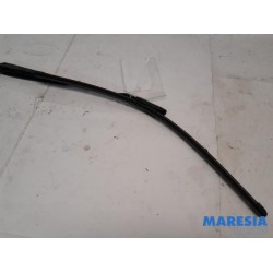 Citroen - DS3 - Front wiper arm