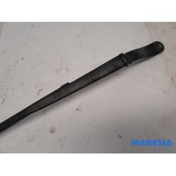Citroen - DS3 - Front wiper arm