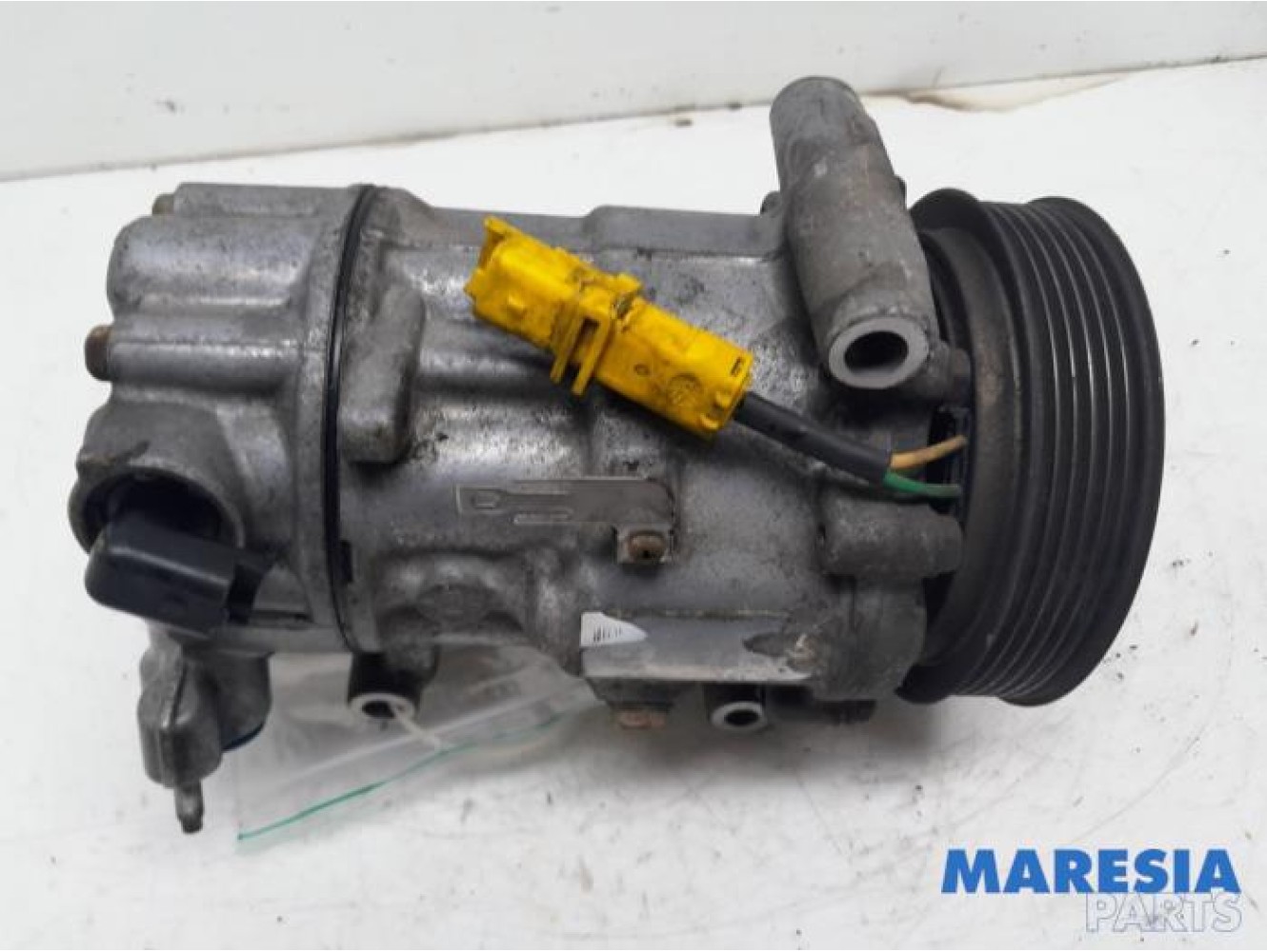 Peugeot - 307 - Air conditioning pump