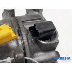 Peugeot - 307 - Air conditioning pump