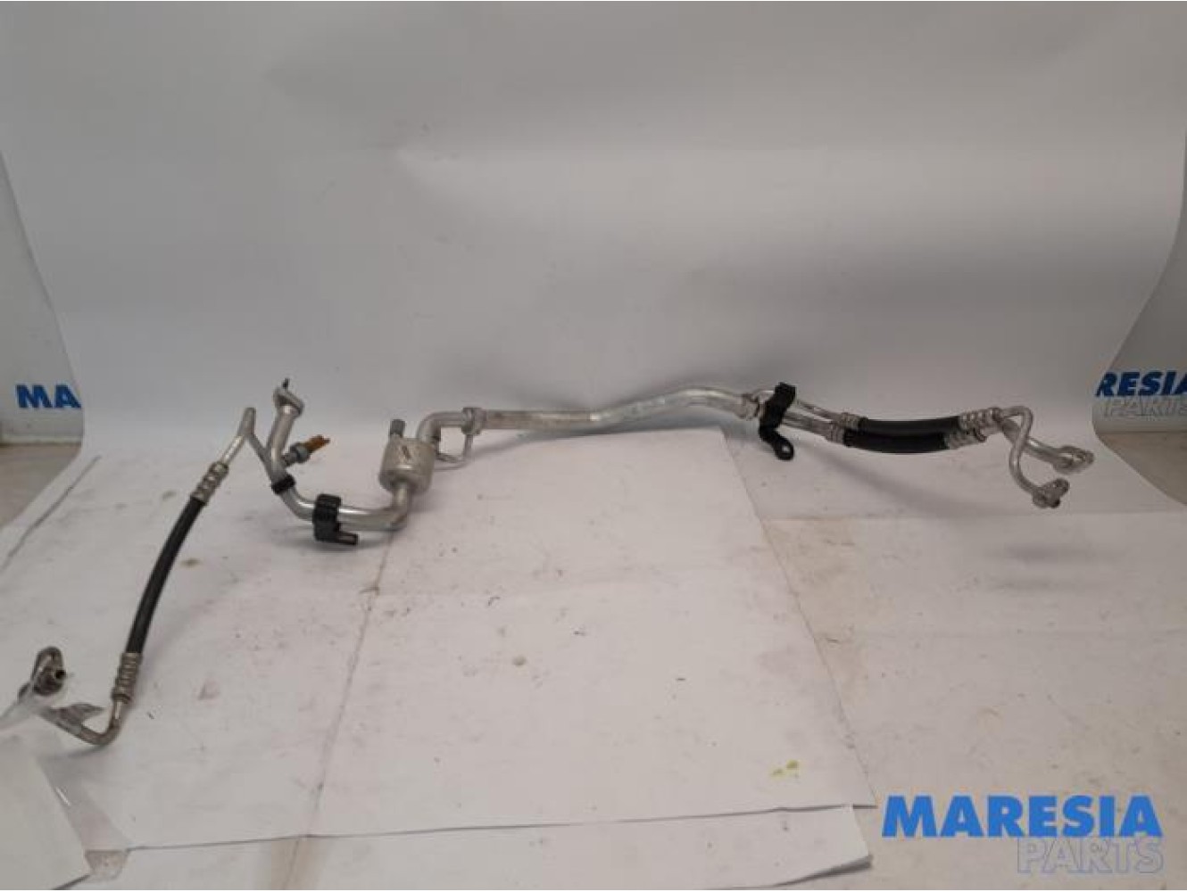Citroen - C4 Grand Picasso - Air conditioning line