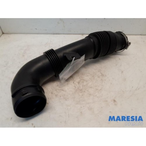 Citroen - C4 Grand Picasso - Air intake hose
