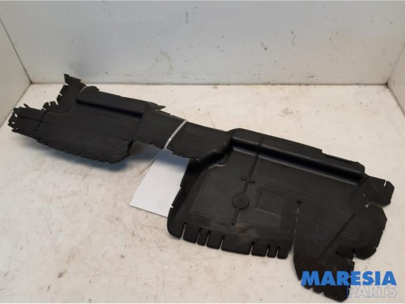Citroen - C4 Grand Picasso - Air funnel