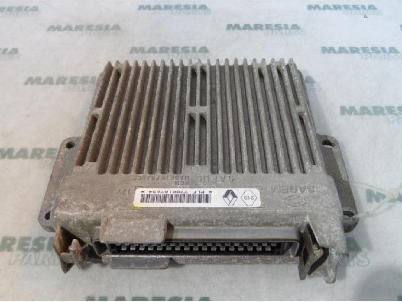 Renault - Clio - Engine management computer