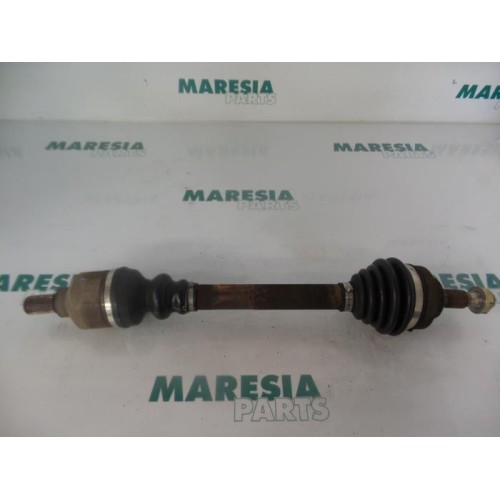 Citroen - C5 - Aandrijfas links-voor