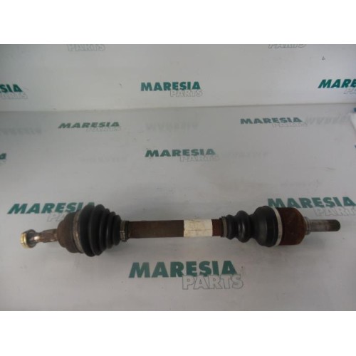 Citroen - C5 - Aandrijfas links-voor