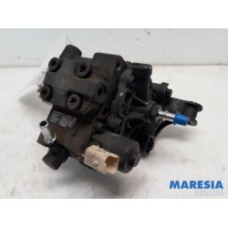 Renault - Scenic - Kraftstoffpumpe Mechanisch