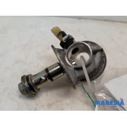 Renault - Scenic - Oil filter holder
