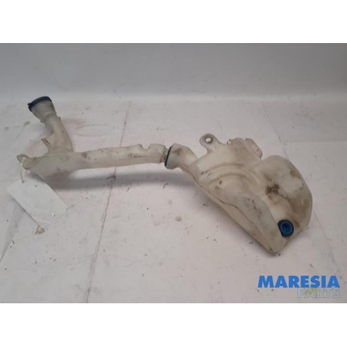 Citroen - DS3 - Front windscreen washer reservoir