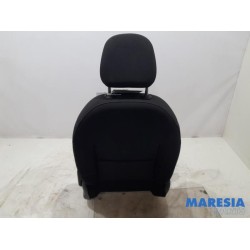 Peugeot - 208 - Stoel links