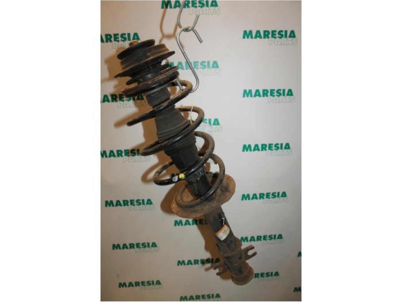 Fiat - Punto - Front shock absorber rod, left