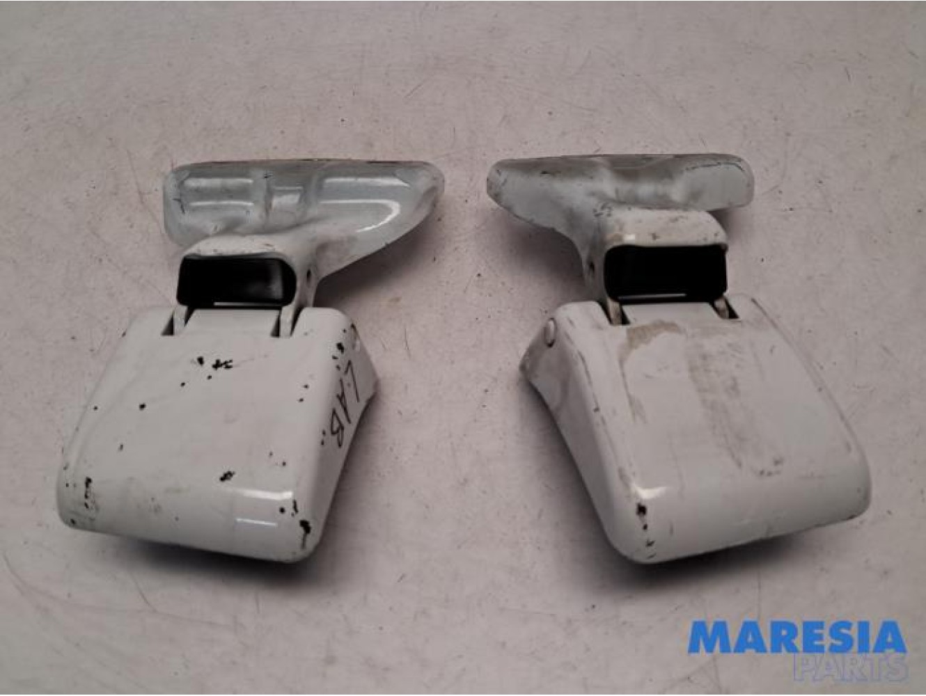 Citroen - Jumpy - Rear door hinge, left