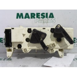 Renault - Megane - Heater control panel