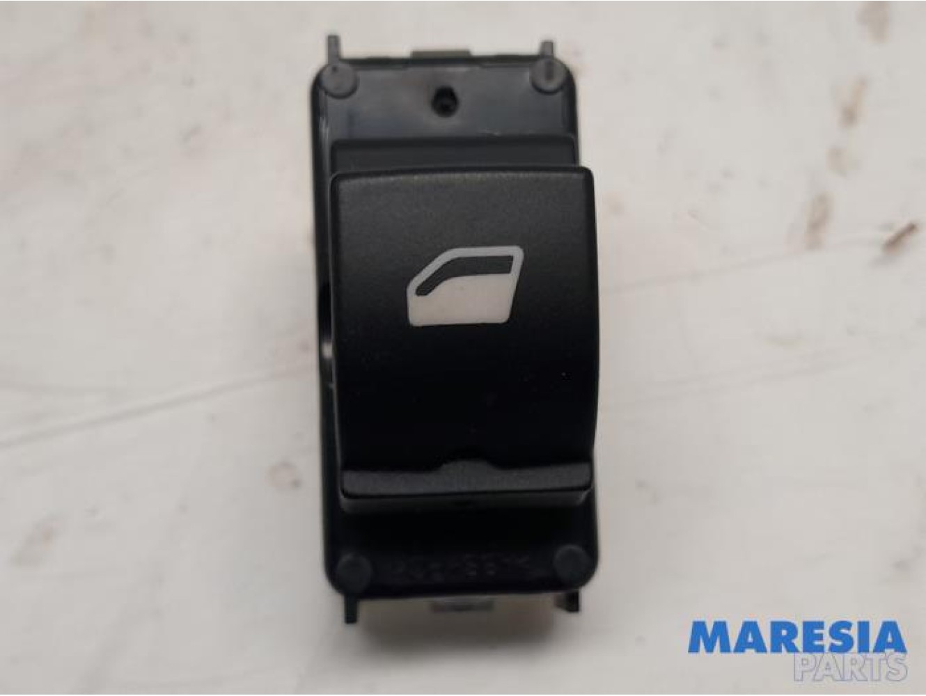 Peugeot - Expert - Electric window switch