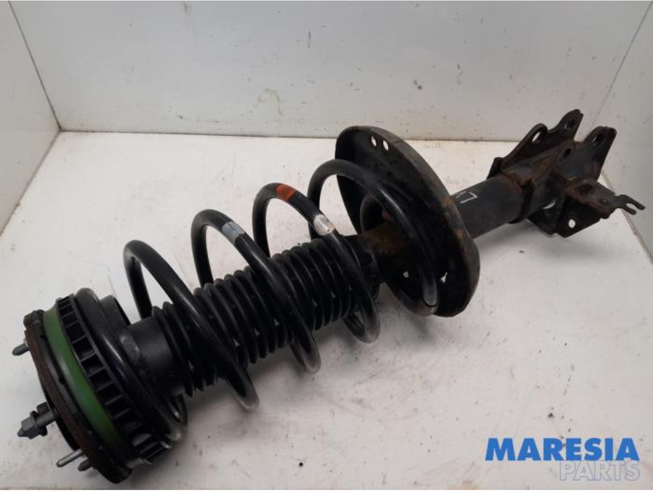 Peugeot - 508 - Front shock absorber rod, left