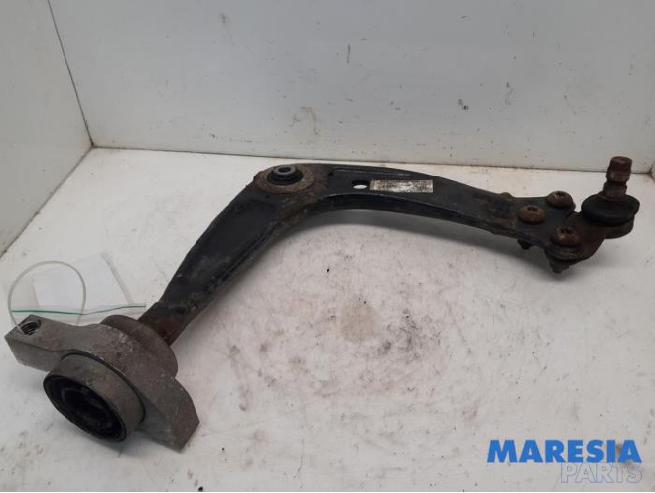Peugeot - 508 - Front lower wishbone, right